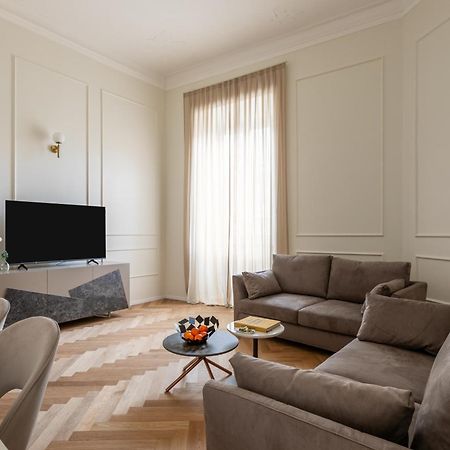 Sjr Luxury Apartment Trevi Fountain 로마 외부 사진