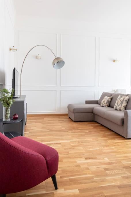 Sjr Luxury Apartment Trevi Fountain 로마 외부 사진