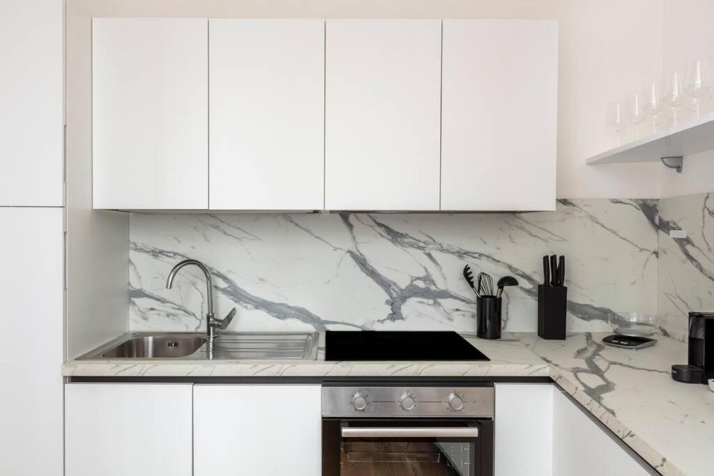Sjr Luxury Apartment Trevi Fountain 로마 외부 사진